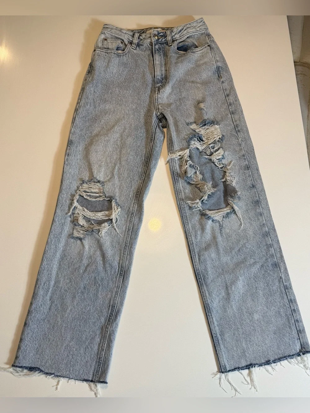 PacSun 90’s Boyfriend Distressed High Rise WideLeg Jeans Light Wash RawHem Sz26